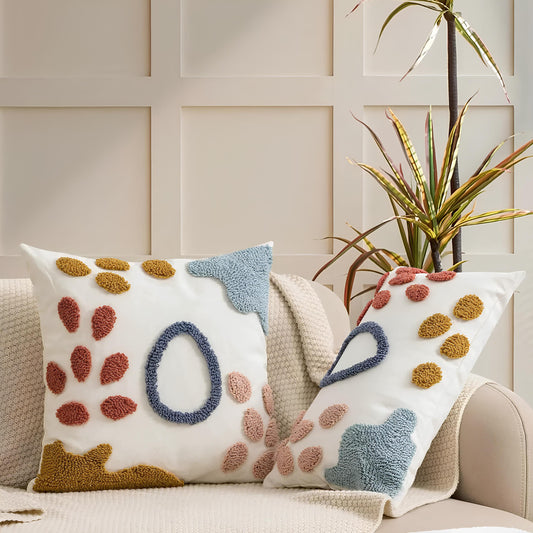 Coussin bohème motif pétales colorés
