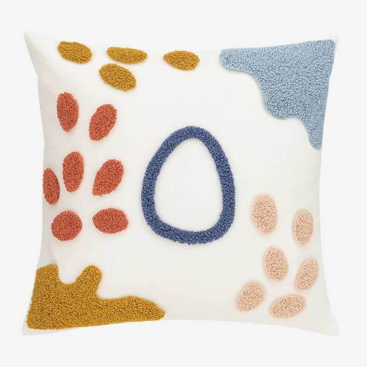 Coussin bohème motif pétales colorés