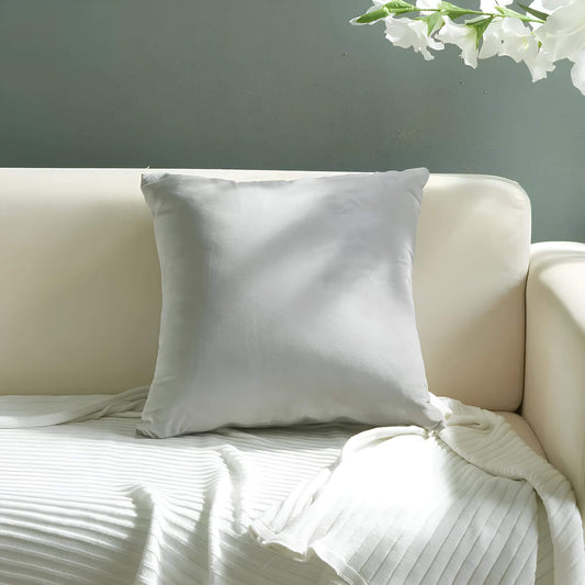 Coussin gris velours doux