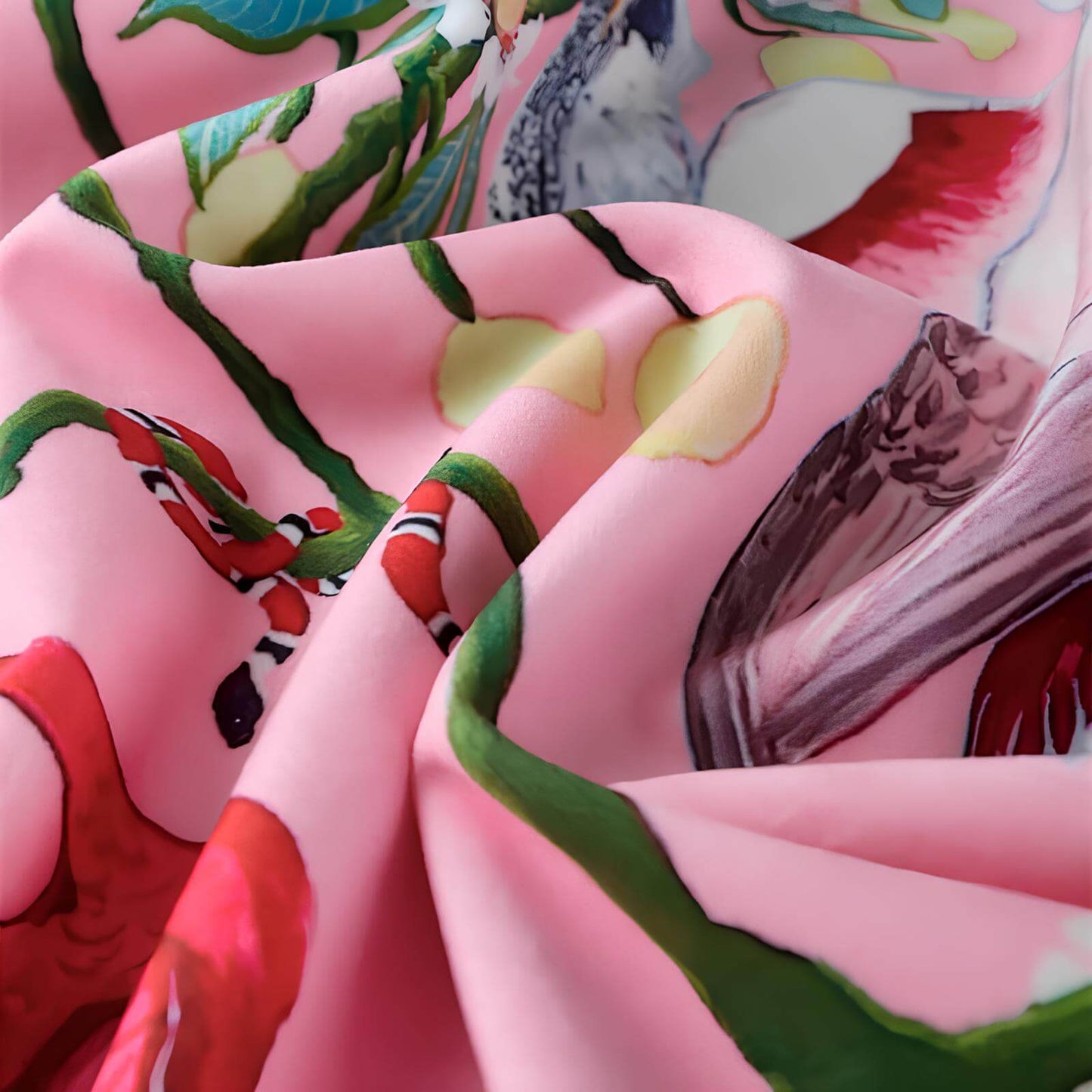 Coussin rose oiseaux