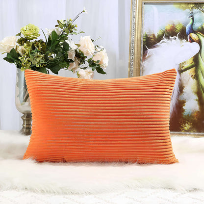Coussin orange velours côtelé